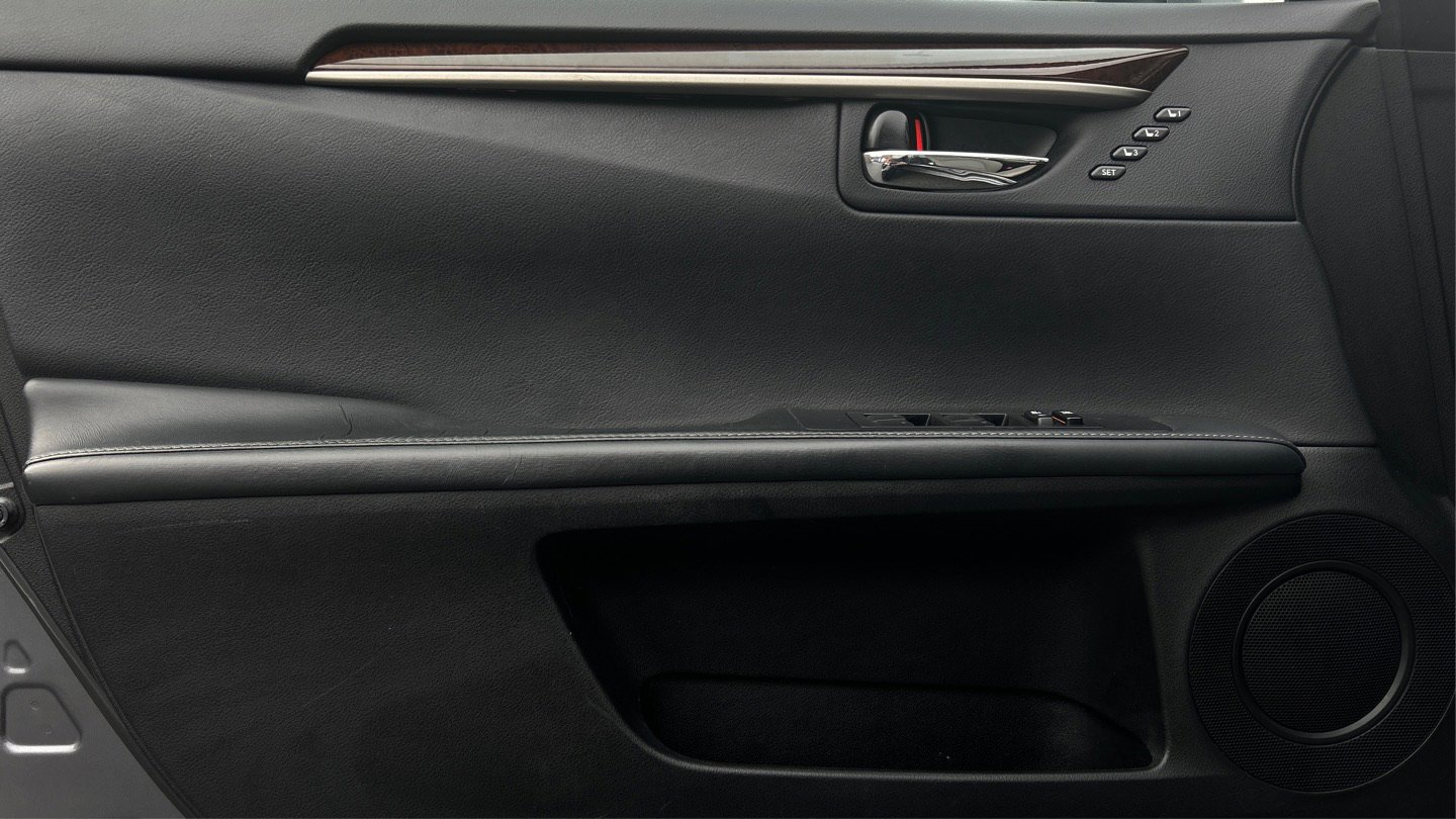 Used 2014 Lexus ES 350 w/ Premium Package image 44