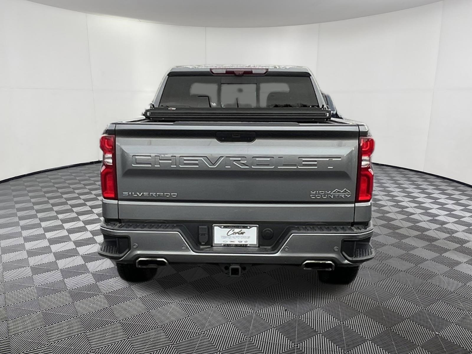 Used 2021 Chevrolet Silverado 1500 High Country w/ Technology Package AWD/4WD image 5