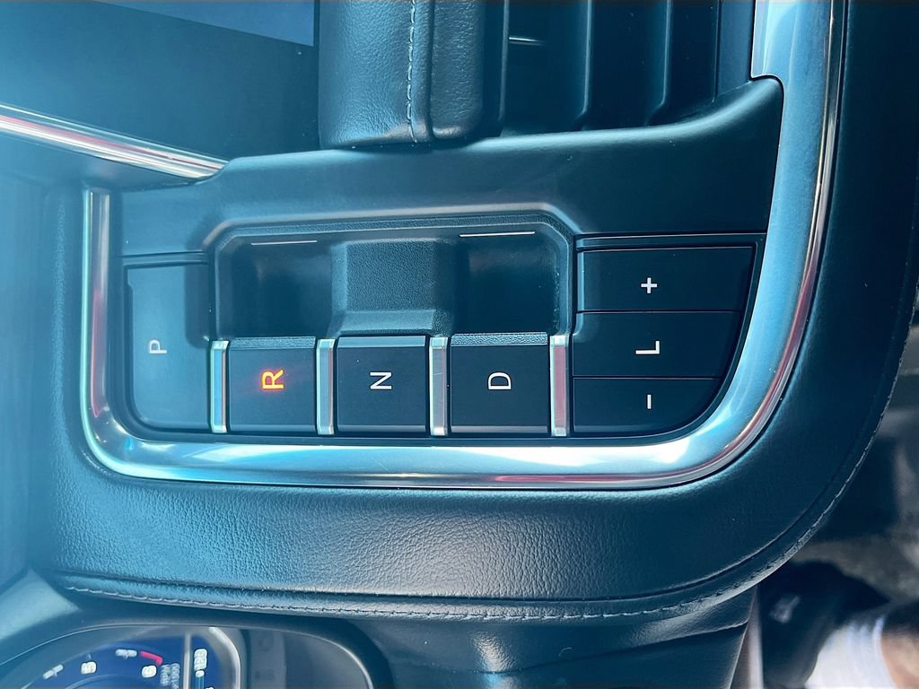Used 2023 Chevrolet Tahoe Z71 AWD/4WD image 17