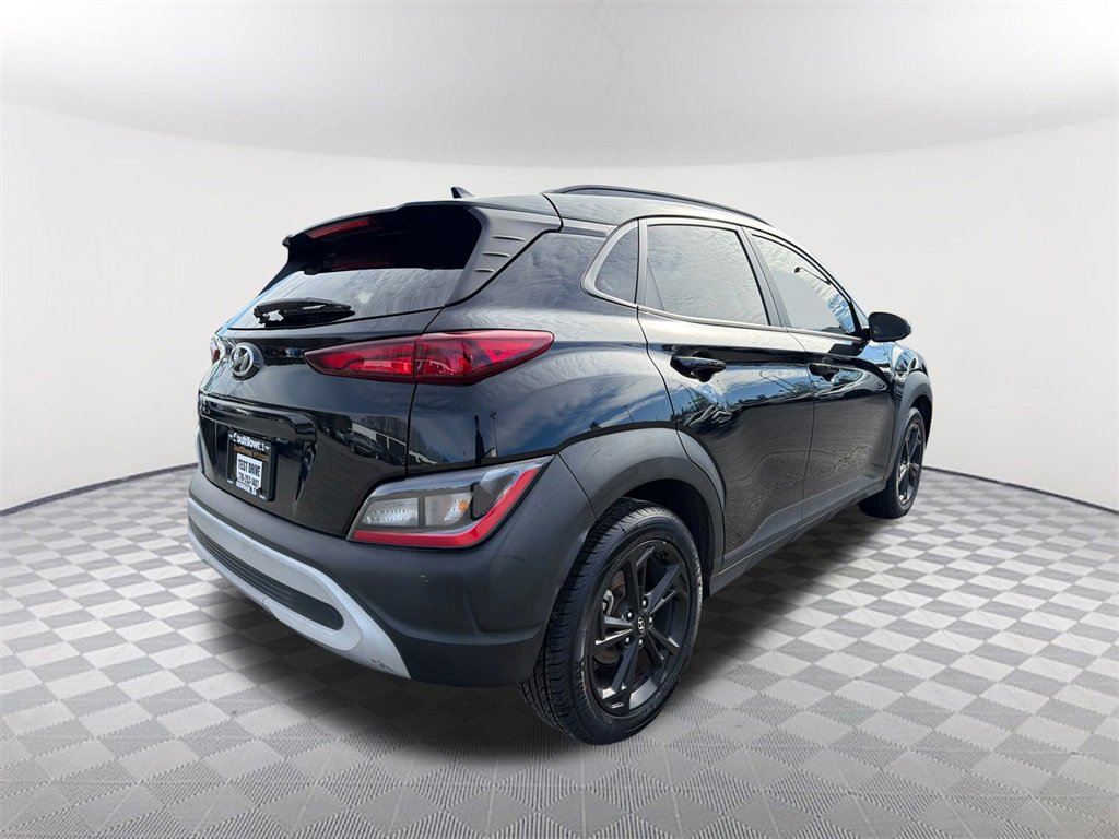 Used 2022 Hyundai Kona SEL image 5