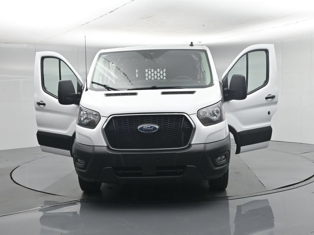 Certified 2025 Ford Transit 250 Low Roof w/ Exterior Upgrade Package RWD image 31