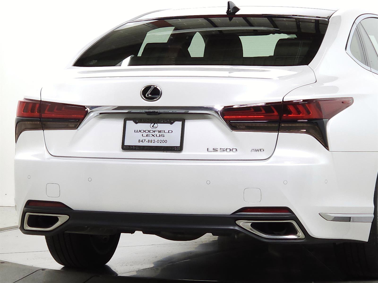 Used 2024 Lexus LS 500 AWD w/ Luxury Package image 9