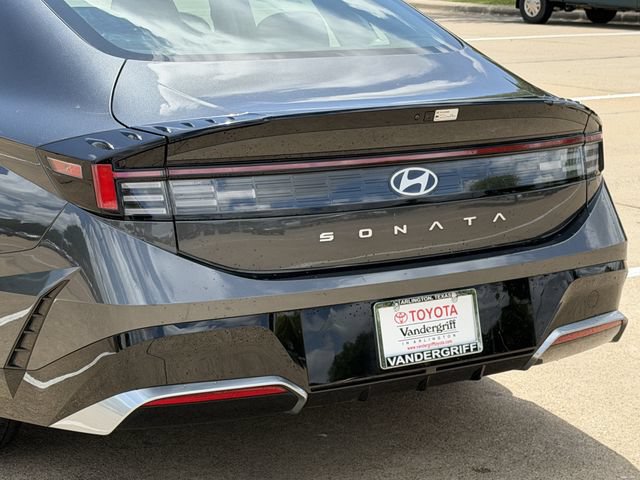 Used 2025 Hyundai Sonata SEL FWD image 8