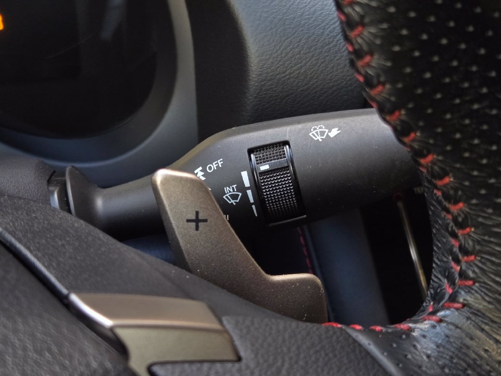 Used 2017 Lexus IS 200t F Sport w/ F Sport Package RWD image 32