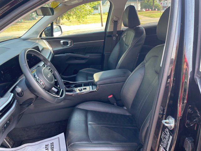 Used 2025 Kia Sorento SX FWD image 11