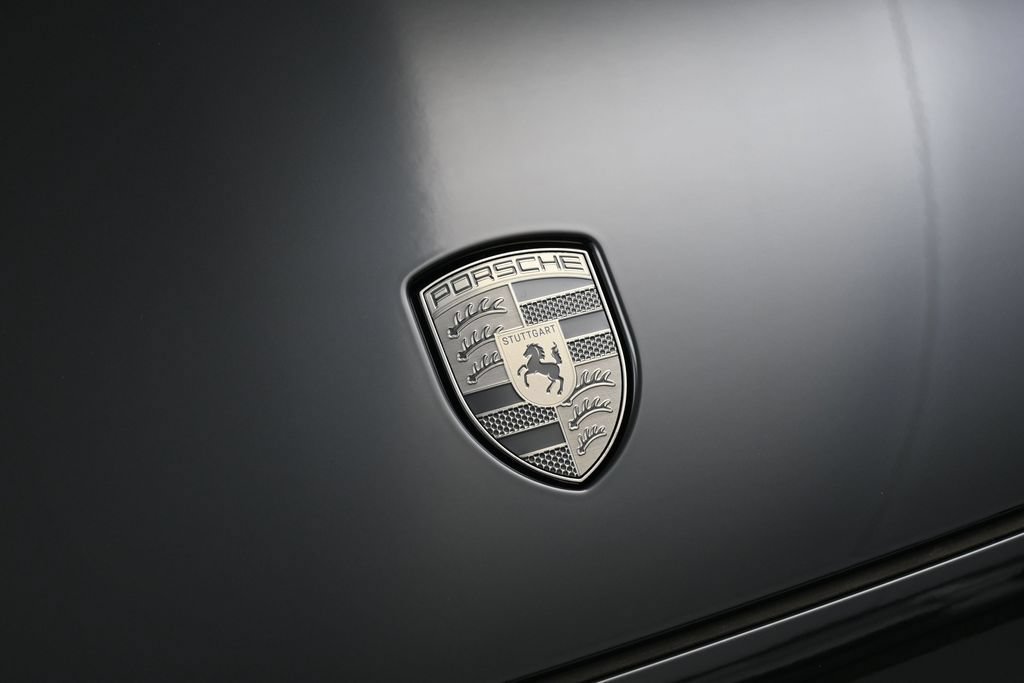 New 2026 Porsche Cayenne Turbo AWD/4WD image 13
