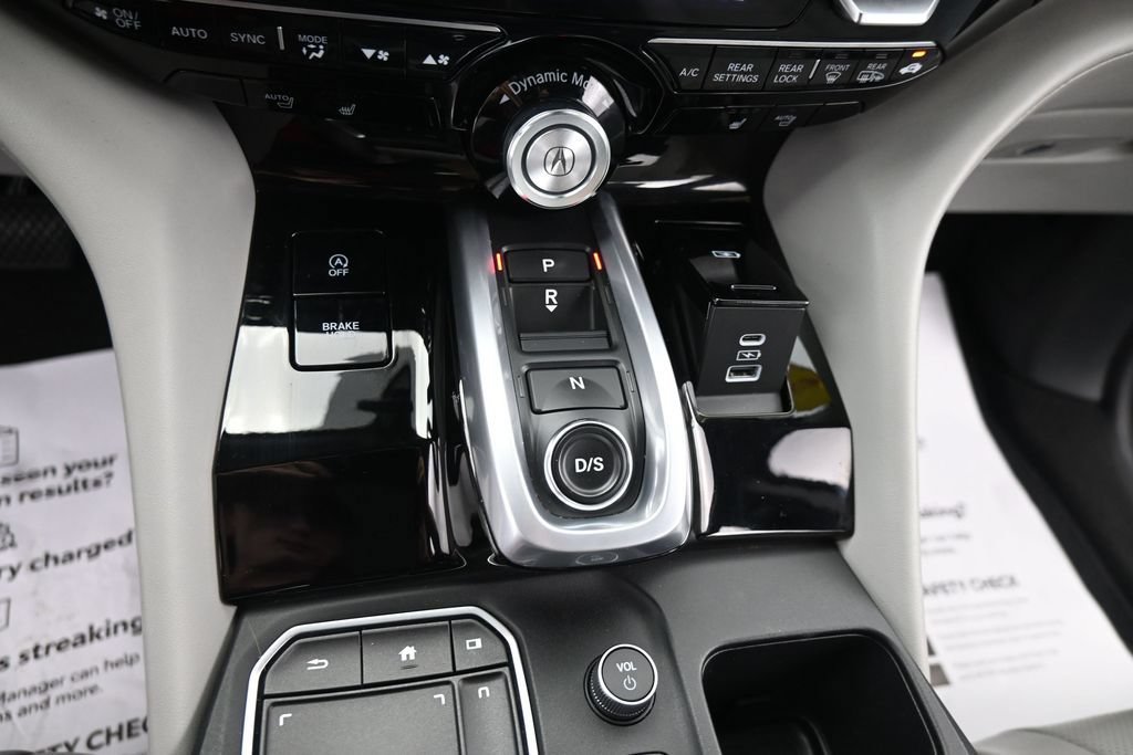 Used 2023 Acura MDX SH-AWD w/ Technology Package image 22