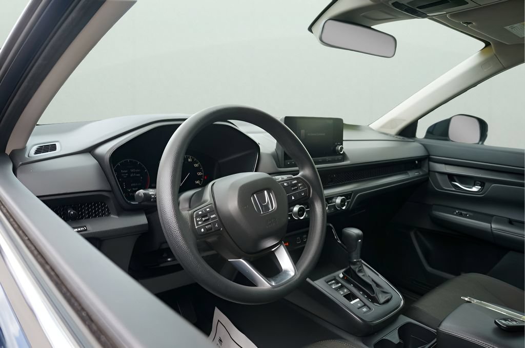 Used 2025 Honda CR-V EX image 12