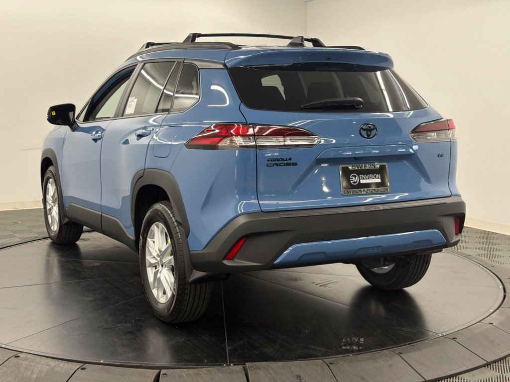 New 2026 Toyota Corolla Cross LE FWD image 11