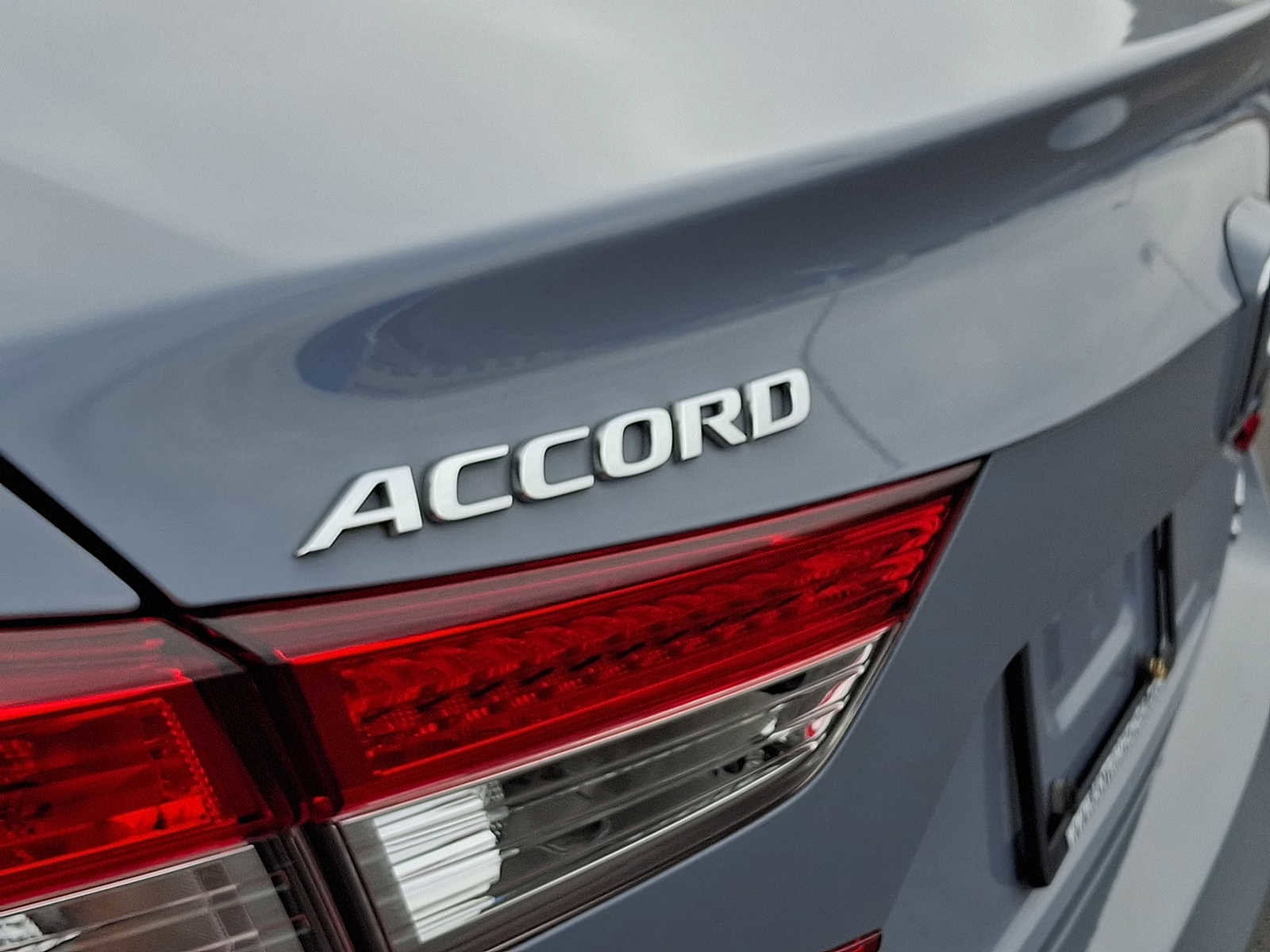 Used 2022 Honda Accord Touring image 32