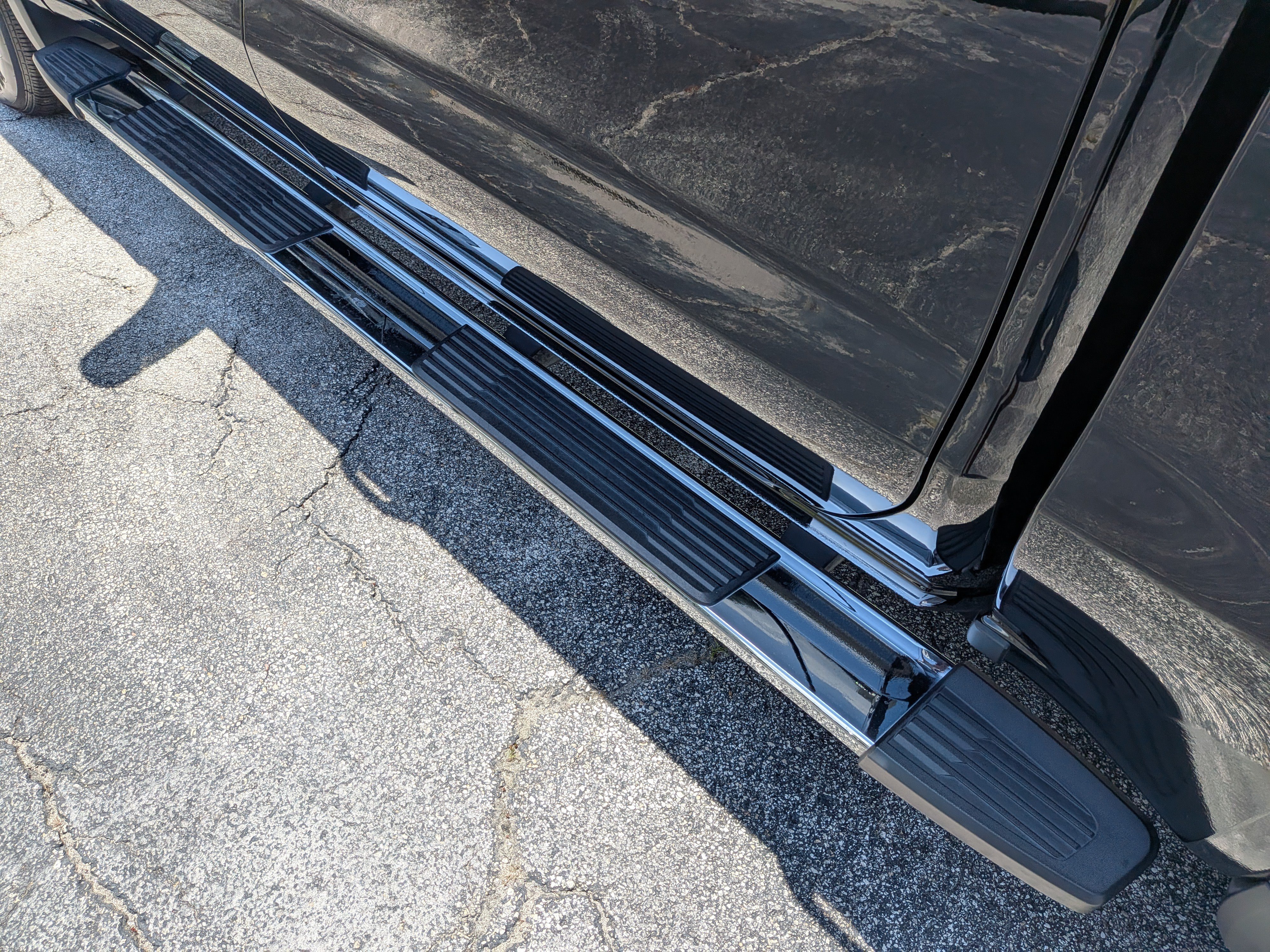 Certified 2022 GMC Sierra 1500 SLT w/ SLT Convenience Package AWD/4WD image 13