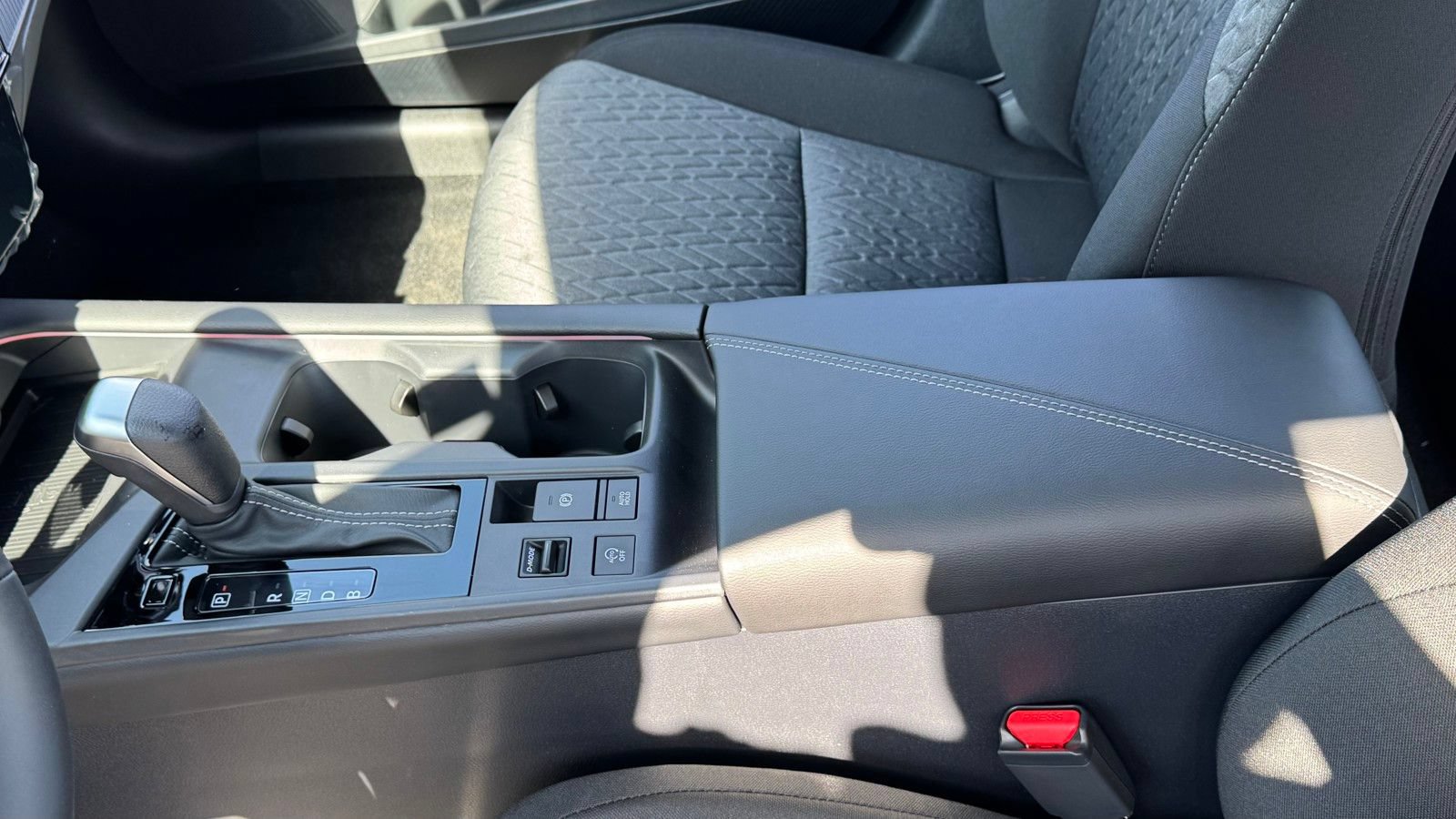 New 2026 Nissan Sentra SV FWD image 31