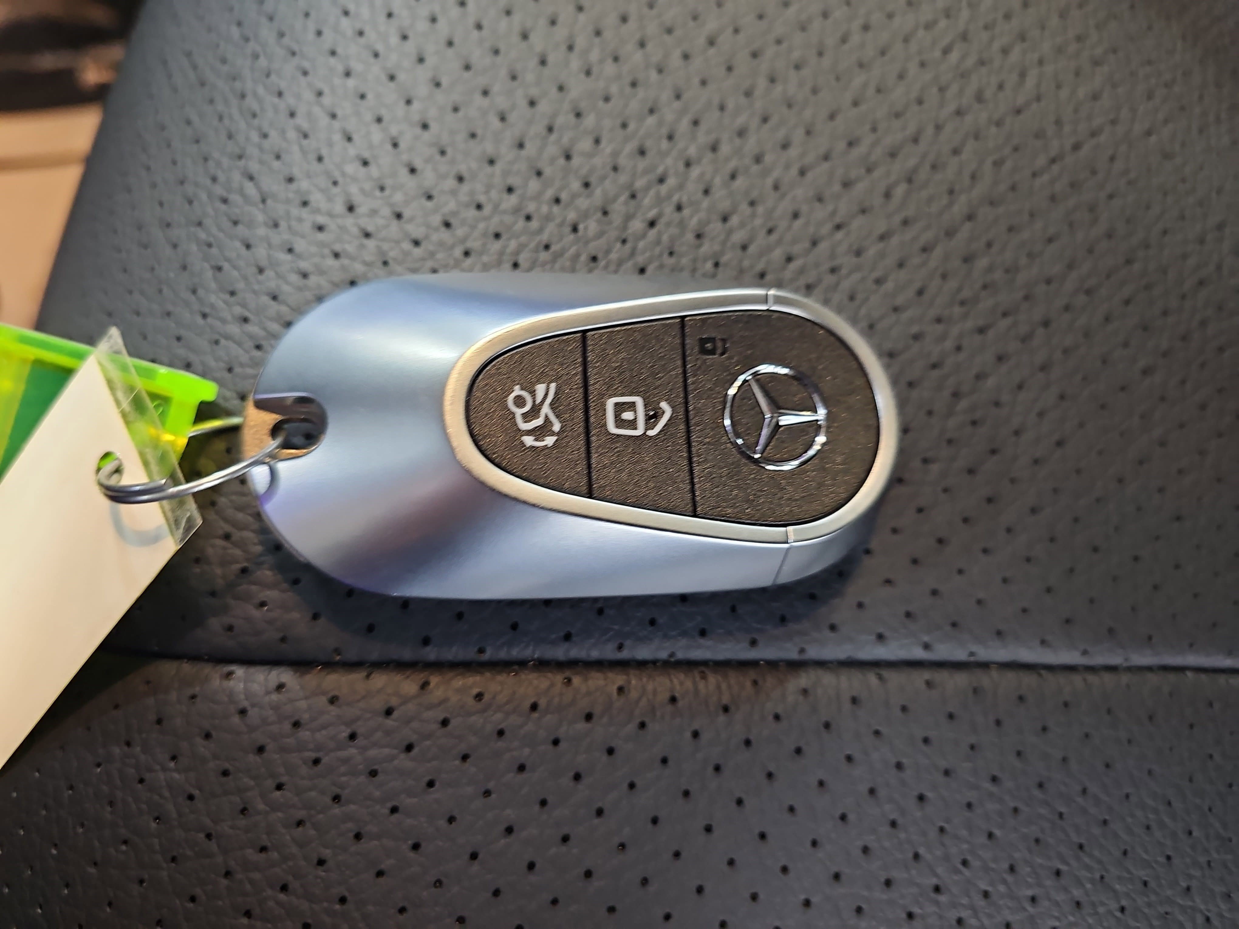 Certified 2026 Mercedes-Benz CLE 300 4MATIC Coupe image 38