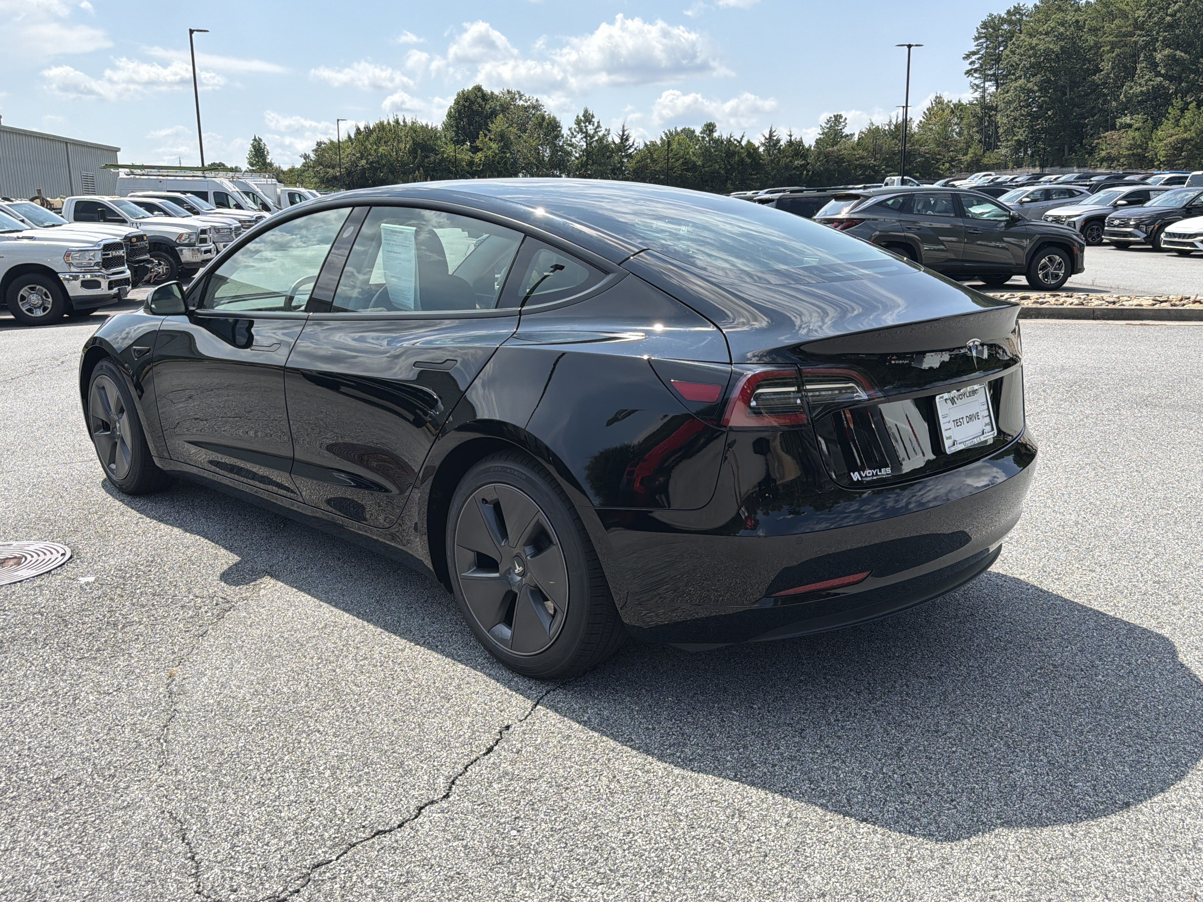 Used 2021 Tesla Model 3 Standard Range Plus RWD image 6
