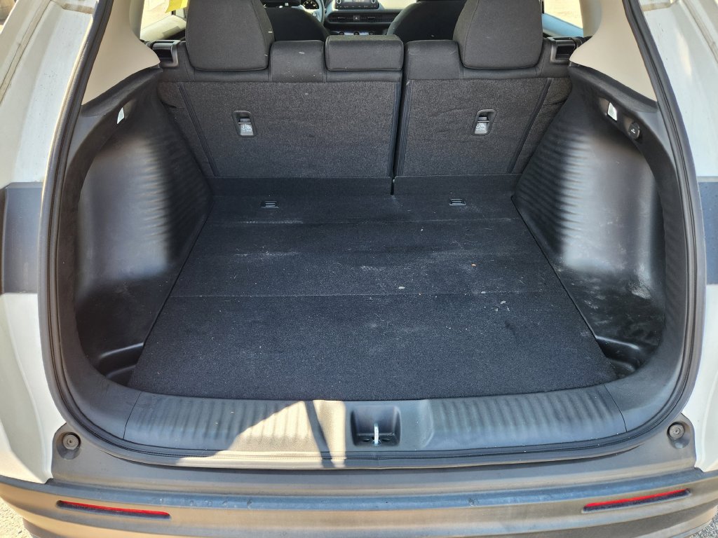 Used 2024 Honda HR-V LX image 32