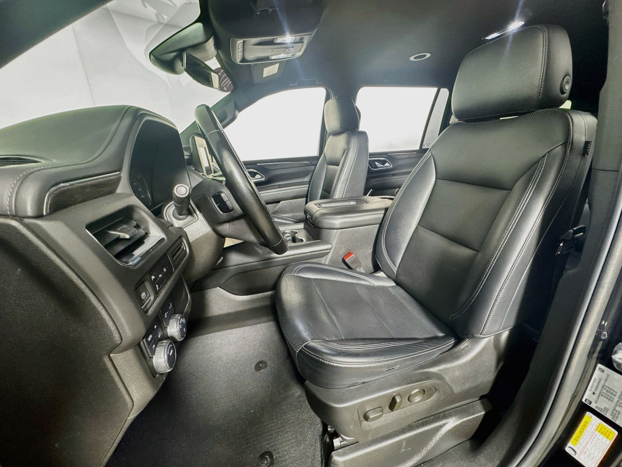 Used 2023 Chevrolet Suburban LS AWD/4WD image 12