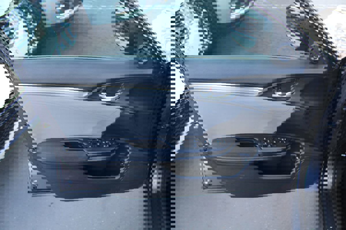 Used 2017 Honda Civic EX-T image 16