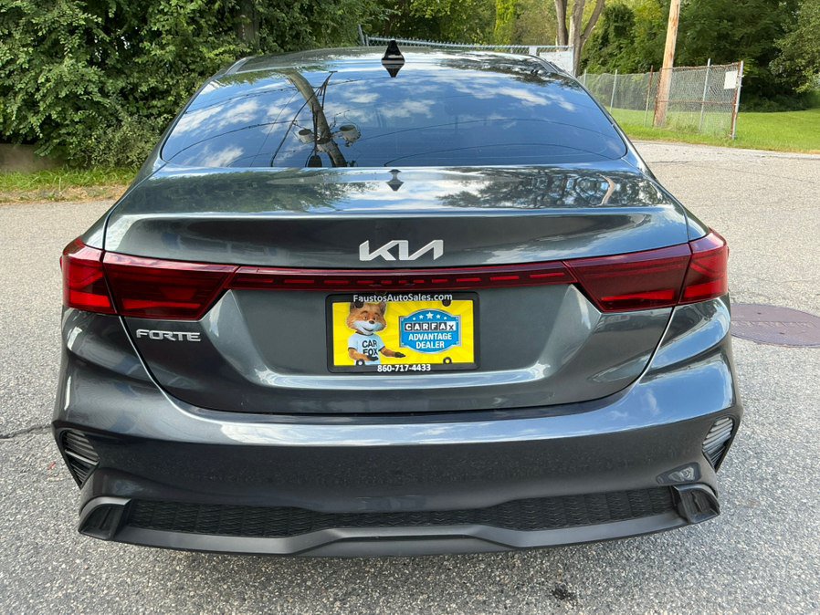 Used 2023 Kia Forte LXS w/ LXS Technology Package FWD image 10