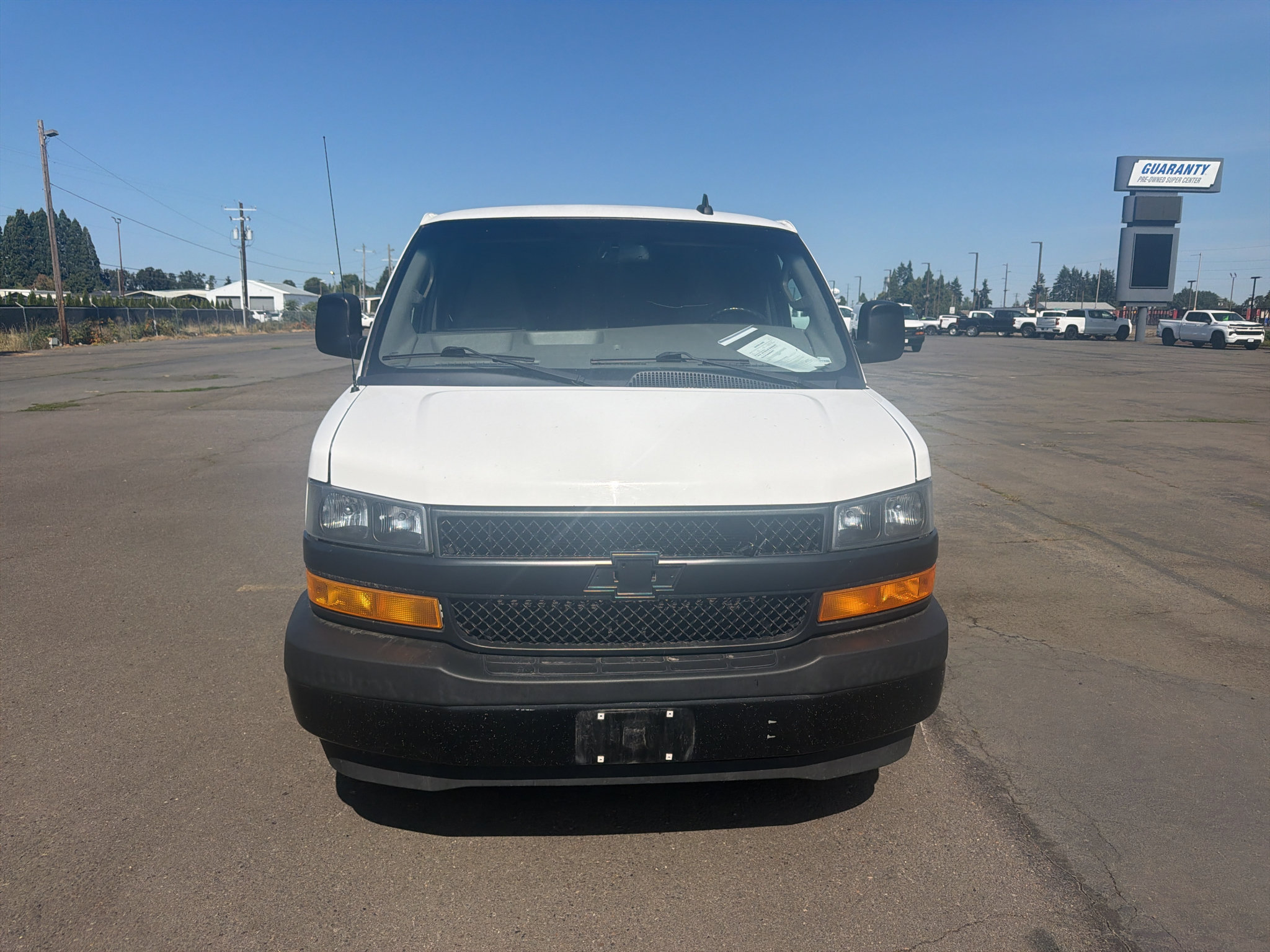 Used 2022 Chevrolet Express 2500 Extended w/ Driver Convenience Package RWD image 2