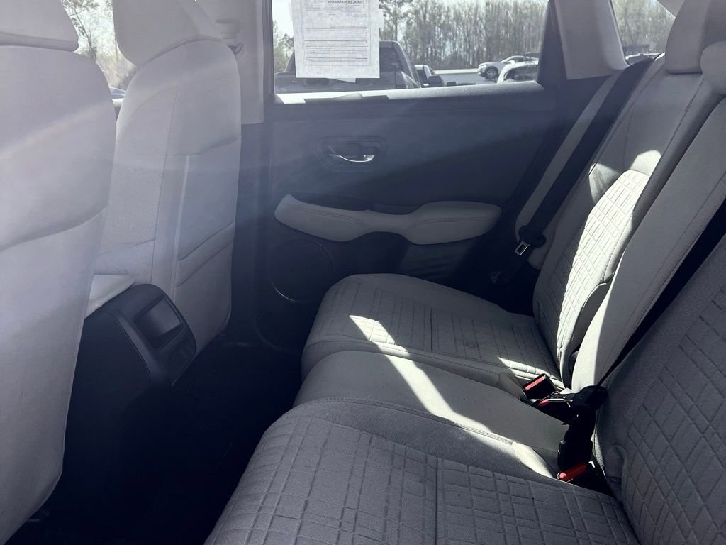 Used 2023 Honda HR-V LX image 4