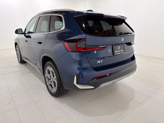 Certified 2024 BMW X1 xDrive28i w/ Technology Package AWD/4WD image 3