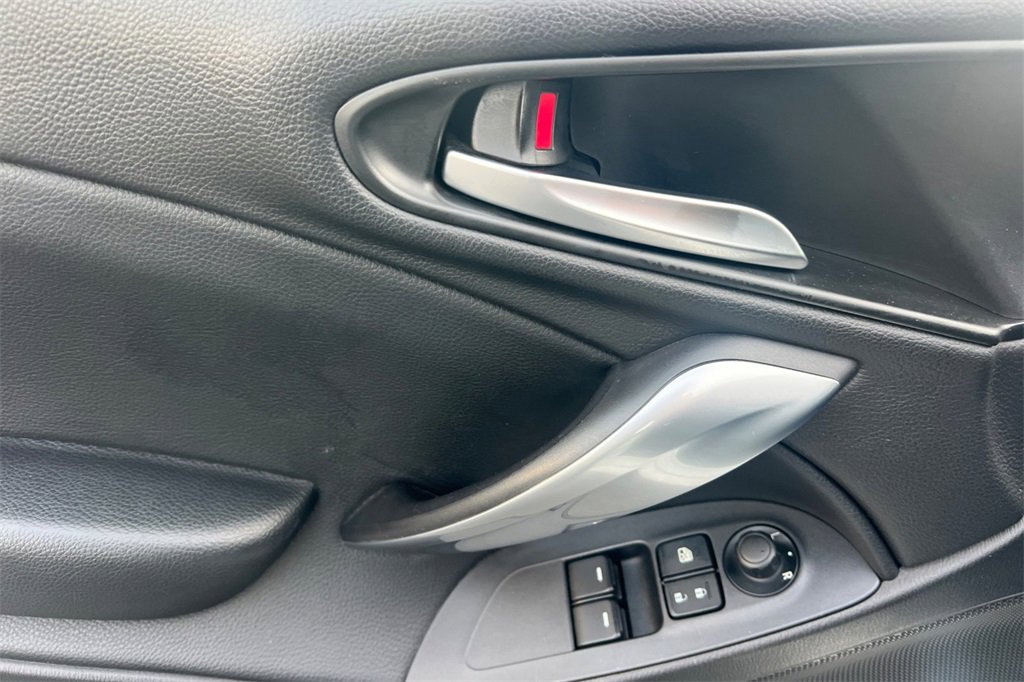 Used 2017 FIAT 124 Spider Classica image 12