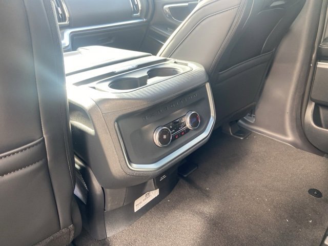 New 2025 Ford Expedition Platinum w/ Stealth Performance Package image 24