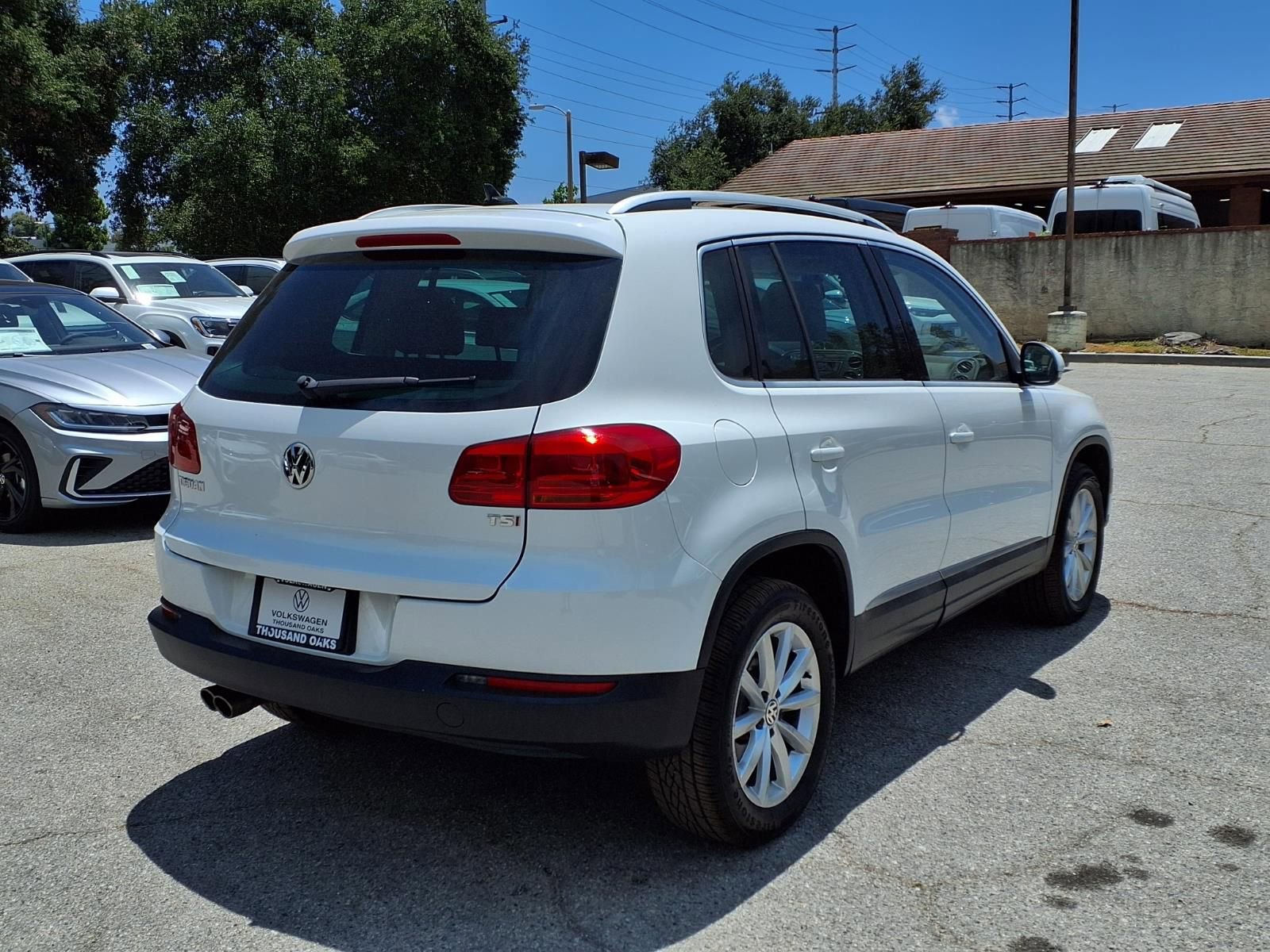 Used 2017 Volkswagen Tiguan Wolfsburg Edition FWD image 5
