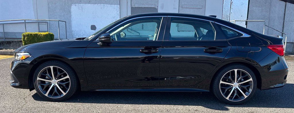 Used 2023 Honda Civic Touring image 8
