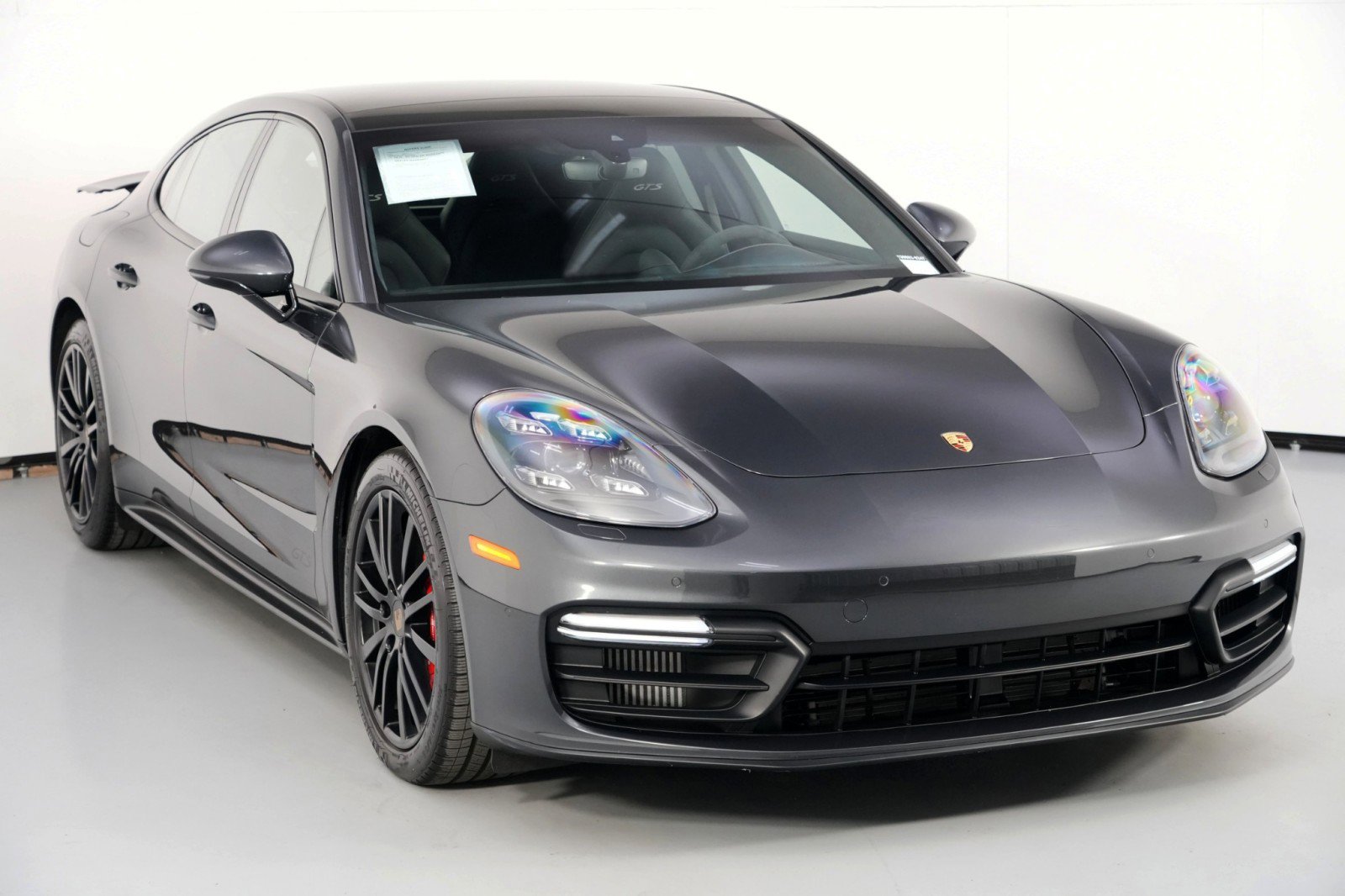 Used 2019 Porsche Panamera GTS image 57