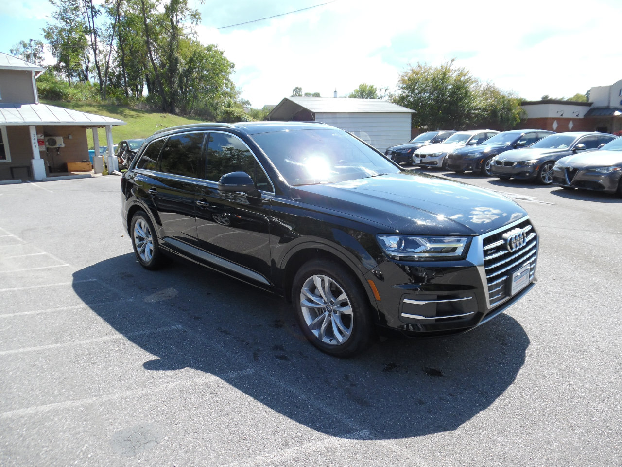Used 2017 Audi Q7 3.0T Premium image 7