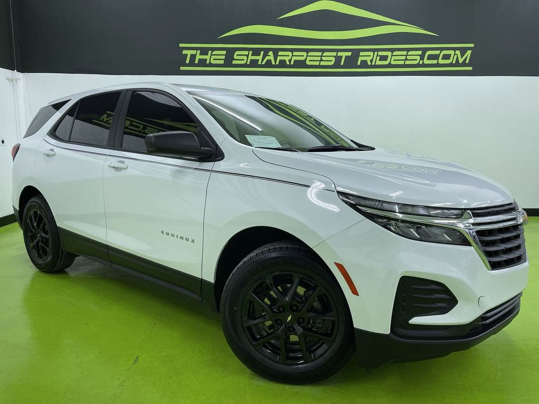 Used 2024 Chevrolet Equinox LS image 1