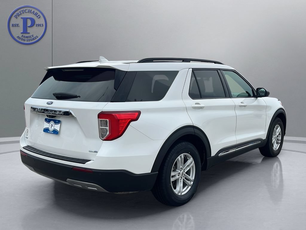Used 2020 Ford Explorer XLT w/ Equipment Group 202A AWD/4WD image 7