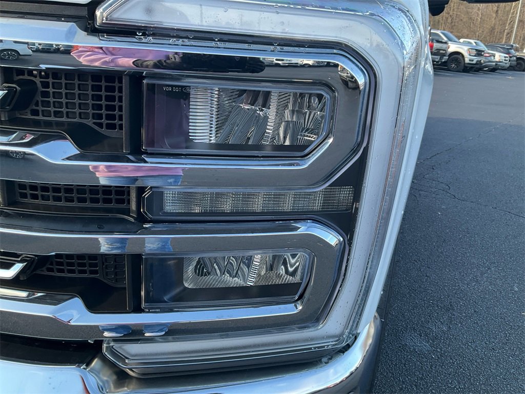 New 2026 Ford F250 Lariat w/ Chrome Package image 9
