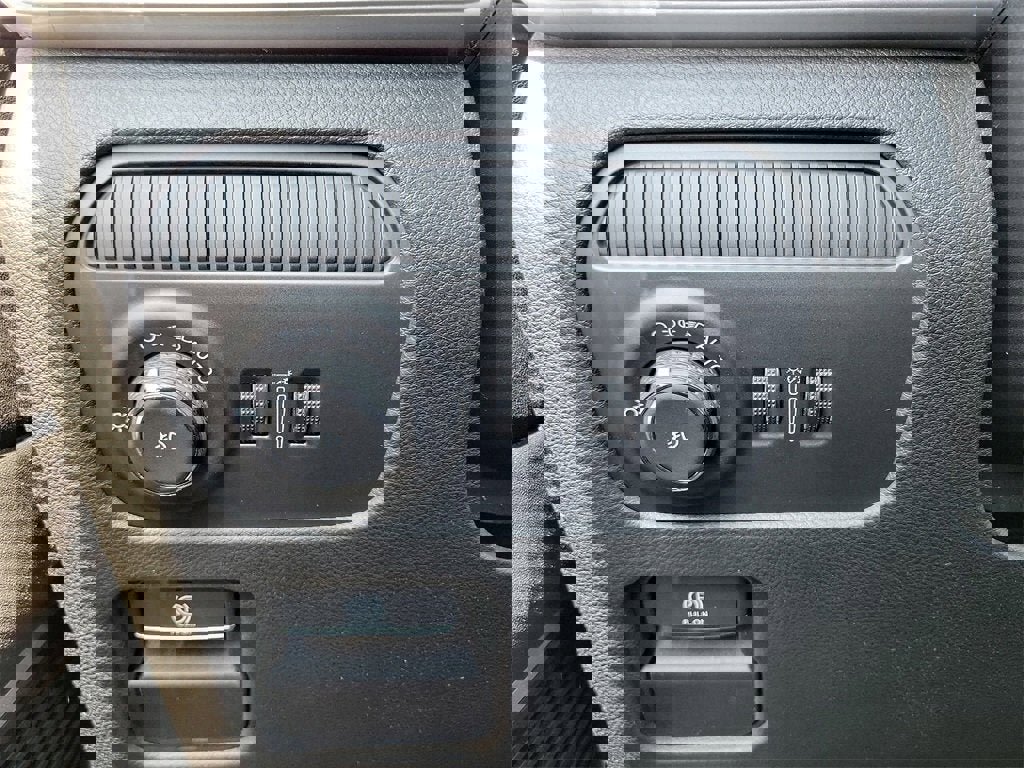 New 2025 Jeep Wagoneer Series II image 11