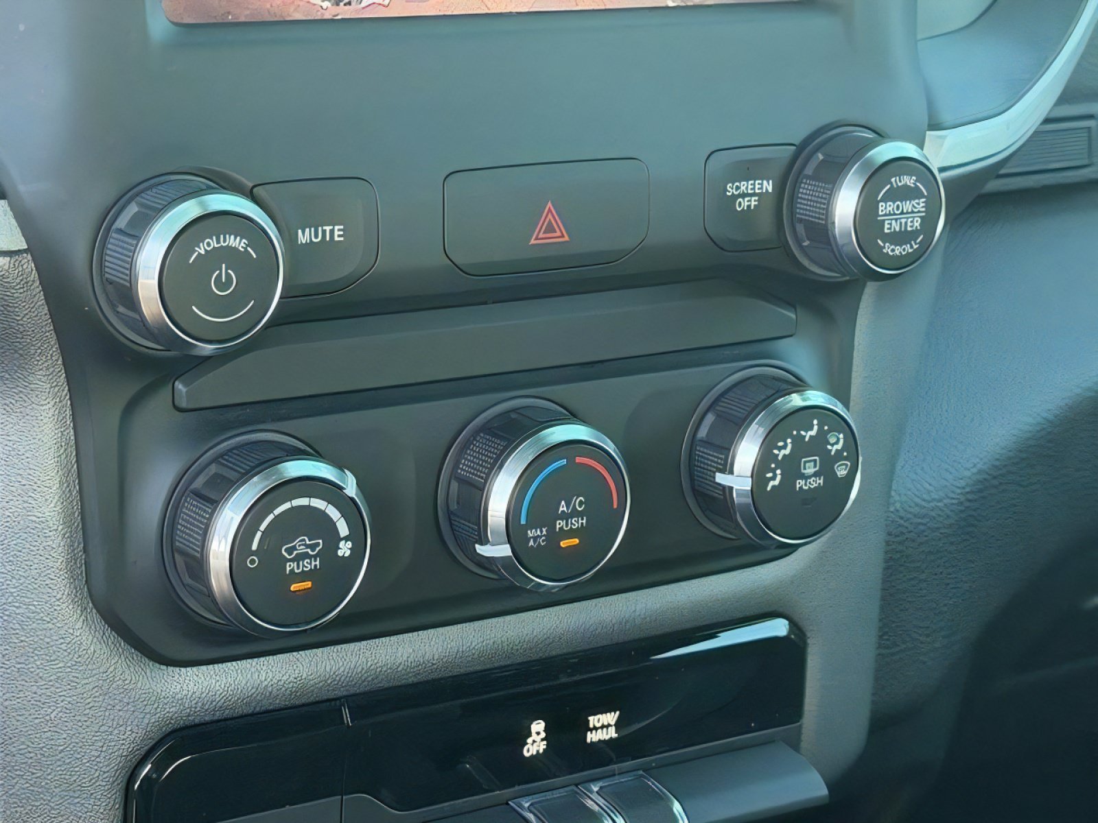 Used 2022 RAM 1500 Big Horn RWD image 27