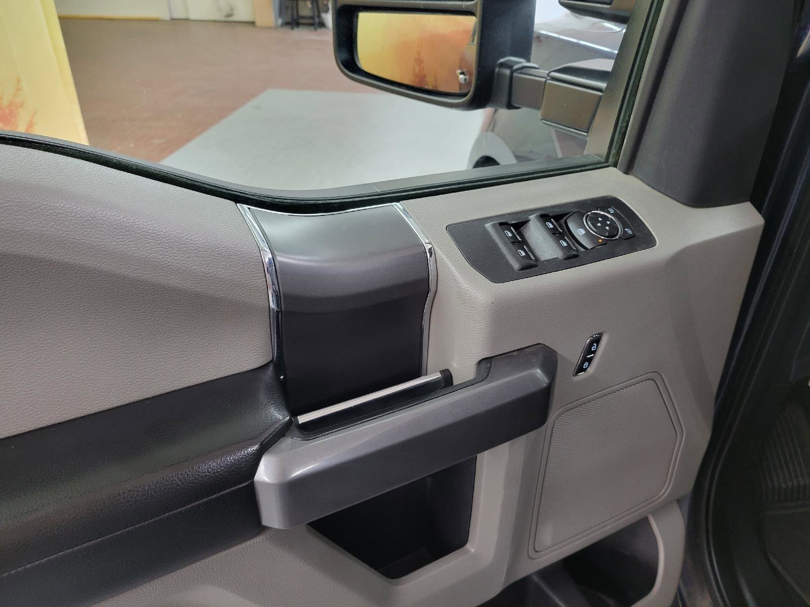 Used 2020 Ford F150 XLT w/ XTR Package image 12