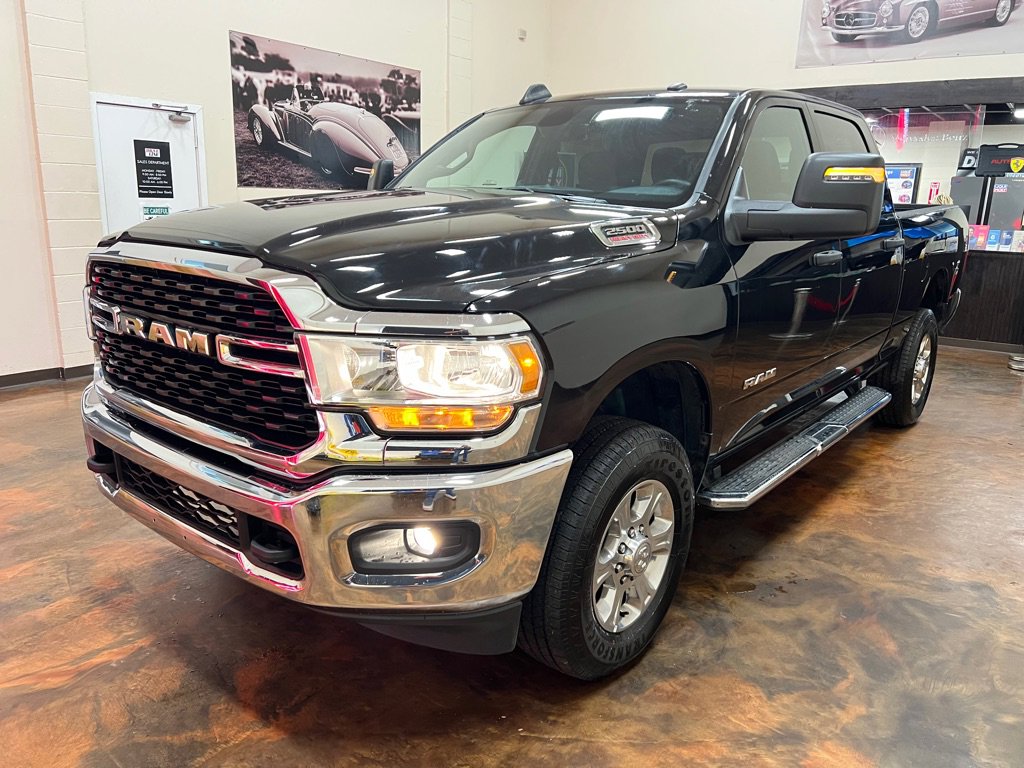 Used 2024 RAM 2500 Big Horn w/ Bed Utility Group AWD/4WD image 5