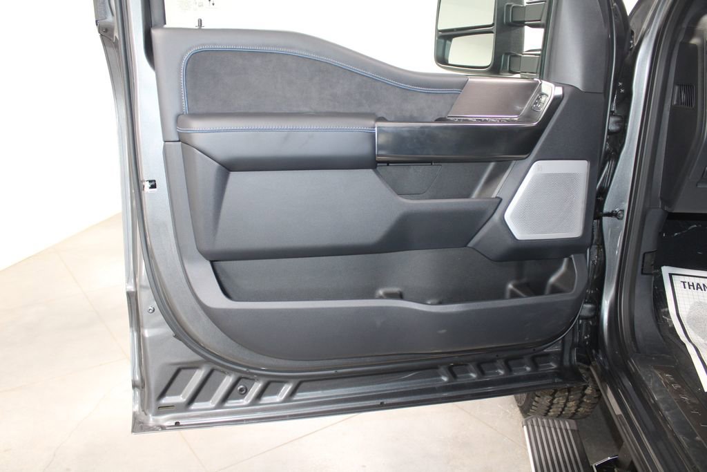 New 2026 Ford F350 Platinum image 23