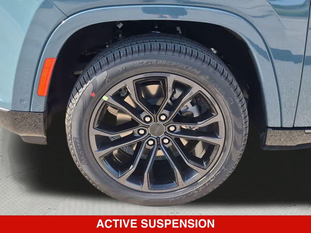 New 2026 Jeep Grand Wagoneer Summit AWD/4WD image 12