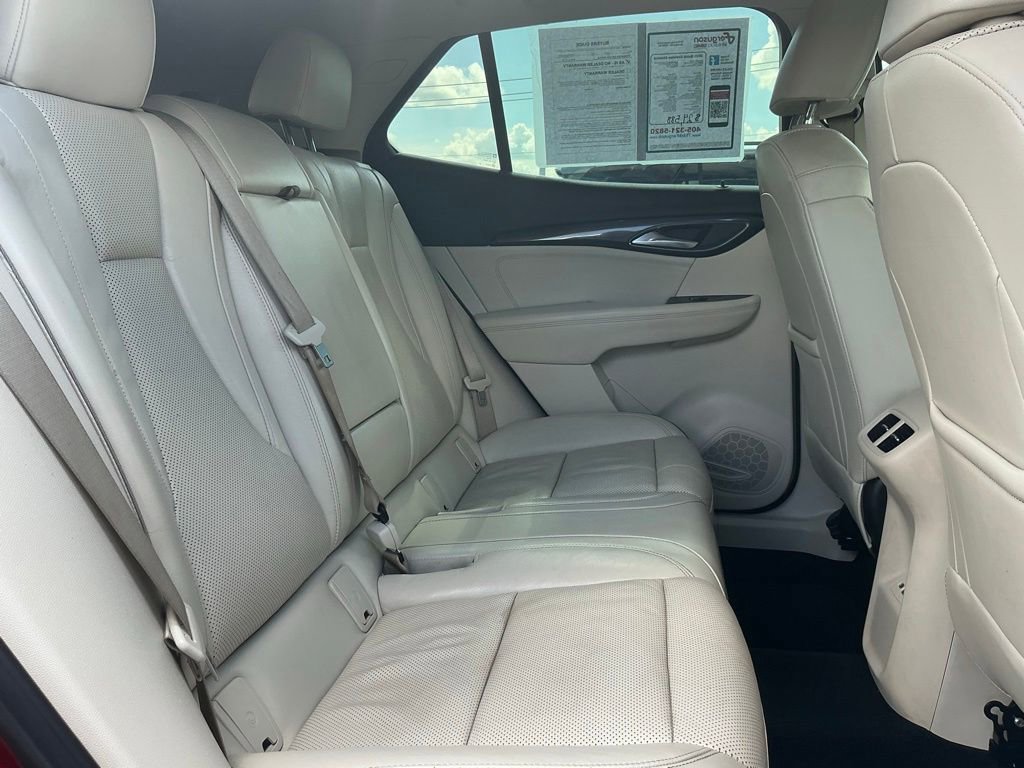 Used 2021 Buick Envision Essence FWD image 29