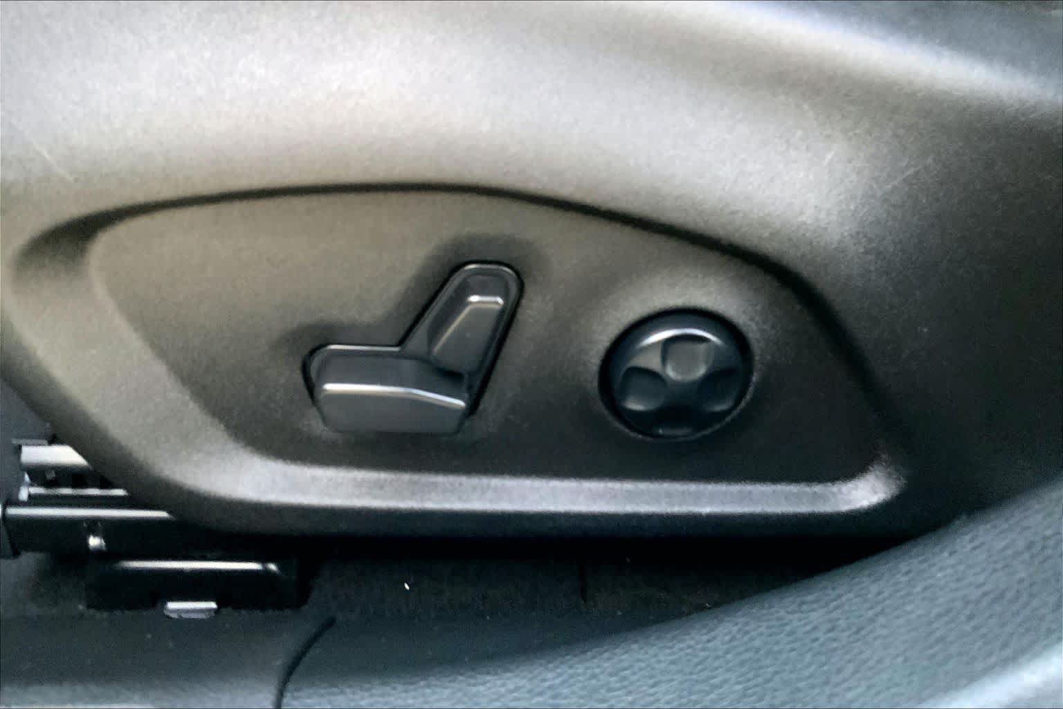 Used 2024 Alfa Romeo Tonale Veloce w/ Active Assist Package AWD/4WD image 32