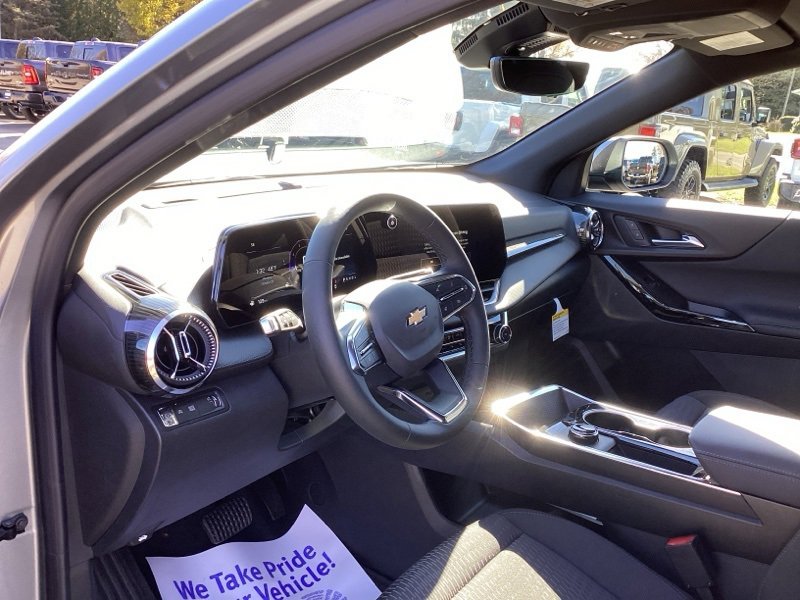 New 2026 Chevrolet Equinox LT w/ Safety and Technology Package image 26