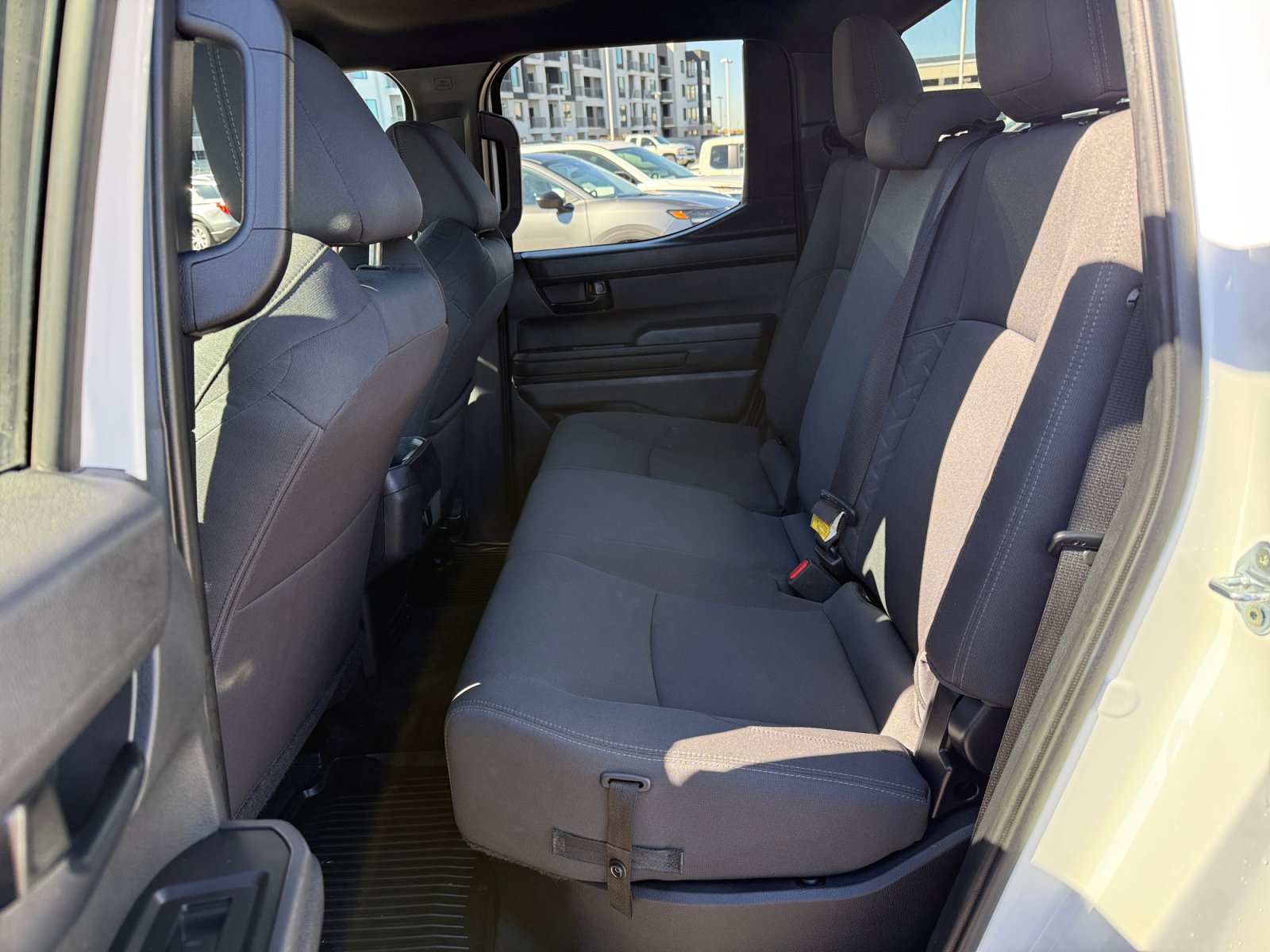Used 2024 Toyota Tacoma SR5 AWD/4WD image 16