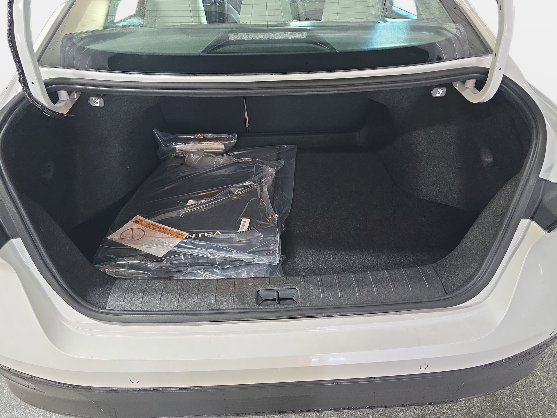 New 2026 Nissan Sentra SL w/ Floor Mat Package FWD image 12