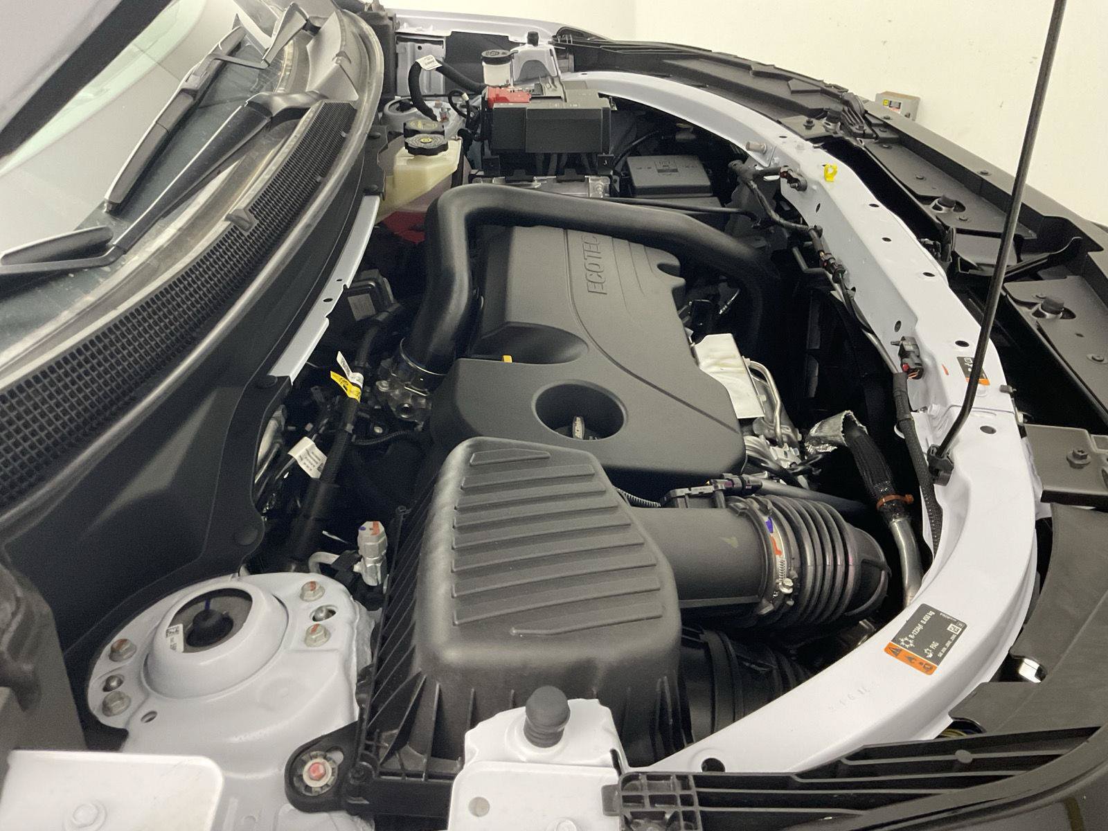 New 2027 Chevrolet Equinox RS w/ Safety and Technology Package FWD image 23