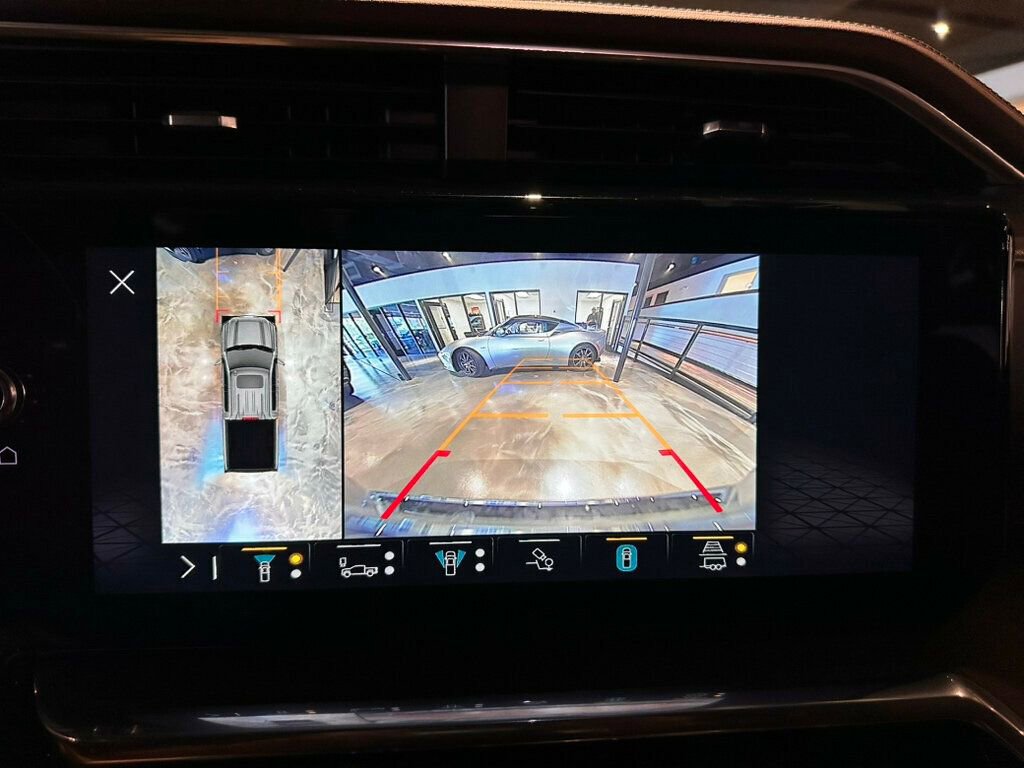 Used 2022 GMC Sierra 1500 Denali w/ Technology Package AWD/4WD image 22