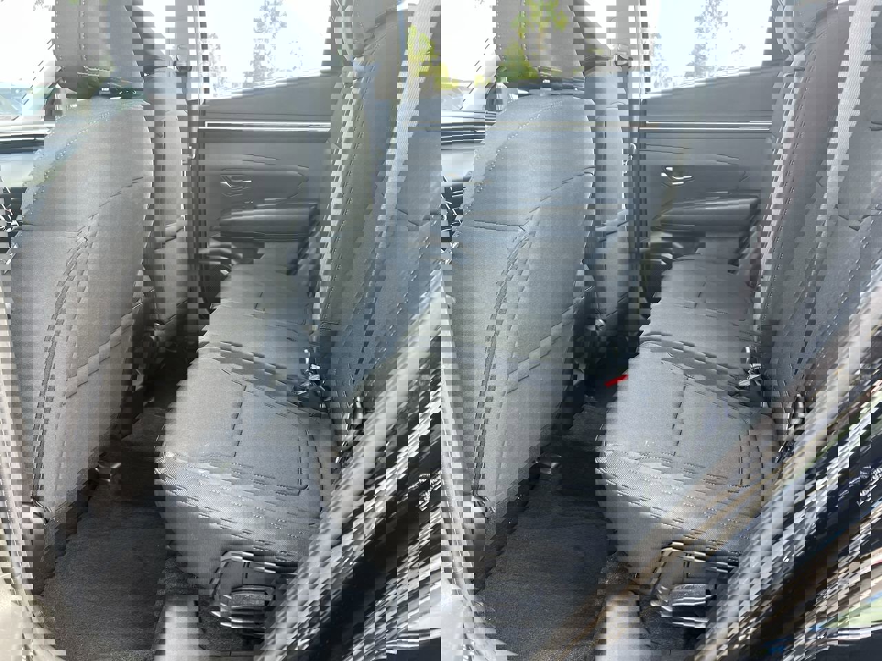 Used 2023 Hyundai Tucson SE image 32