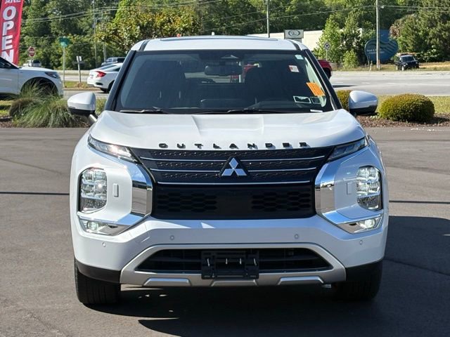Used 2024 Mitsubishi Outlander SE AWD/4WD image 8