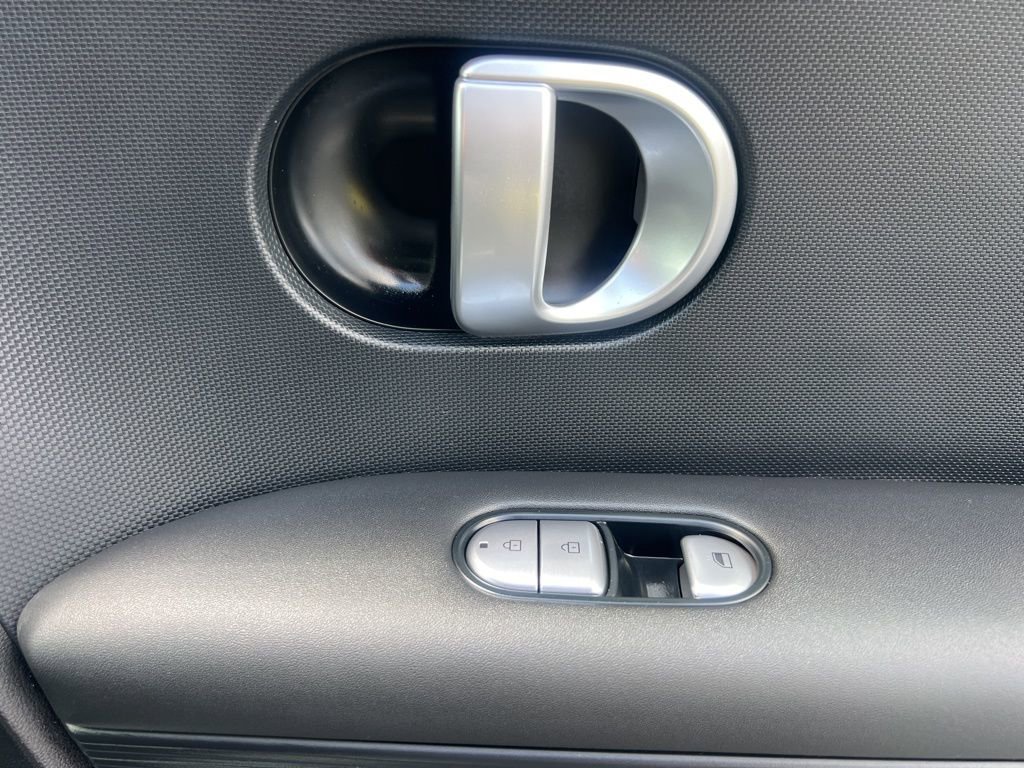 Used 2024 Hyundai Ioniq 5 SE RWD image 37
